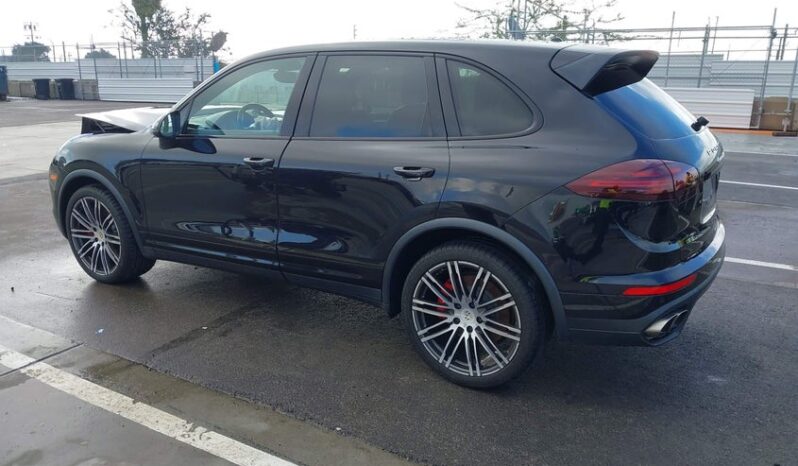 
								2016 Porsche Cayenne full									
