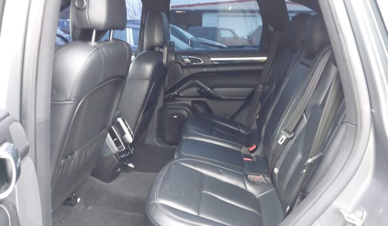 
								2014 Porsche Cayenne full									