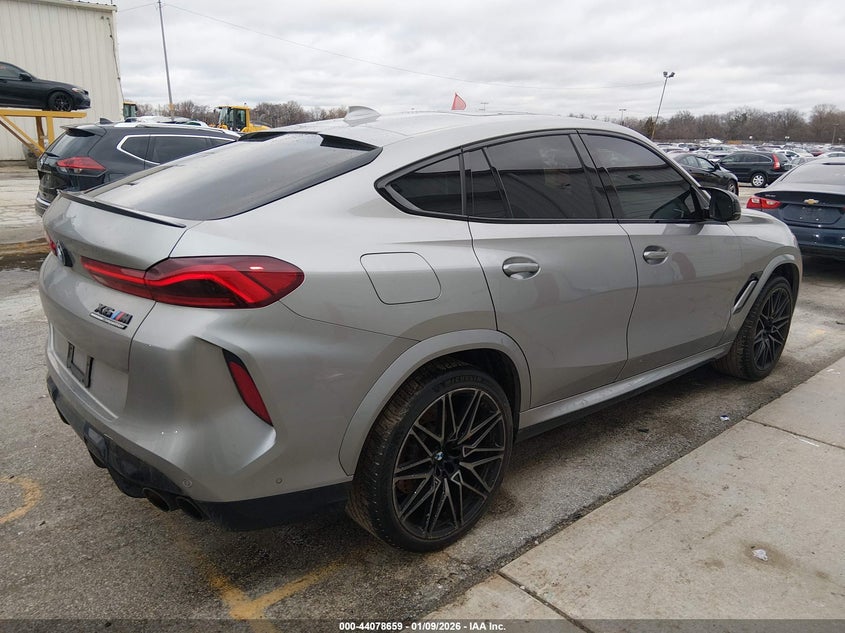 2021 BMW X6 m