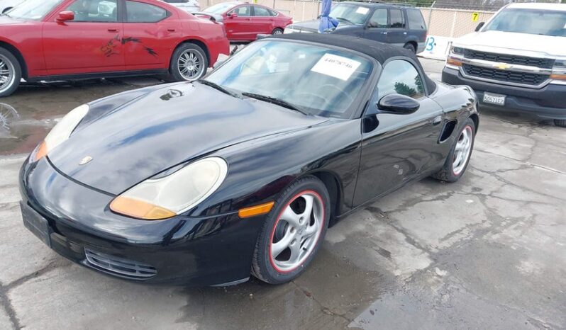 
								2000 Porsche Boxster full									