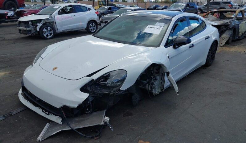 
								2019 Porsche Panamera full									
