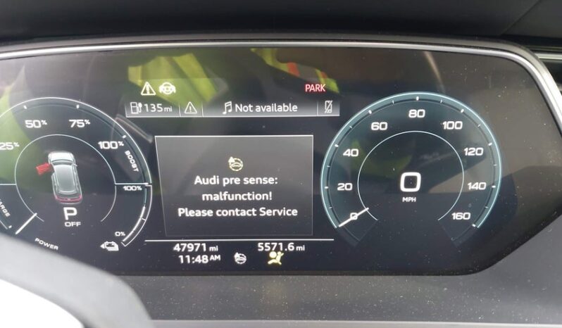 
								2019 Audi E-tron full									