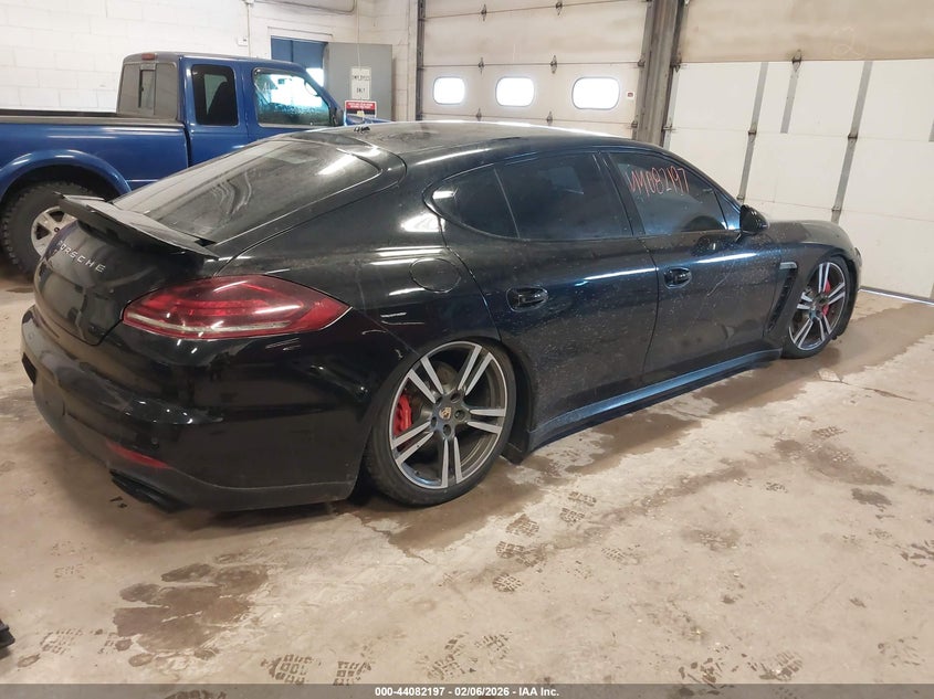 2016 Porsche Panamera