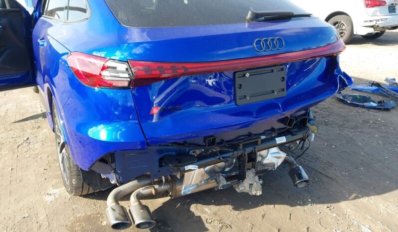 
								2025 Audi Sq5 full									