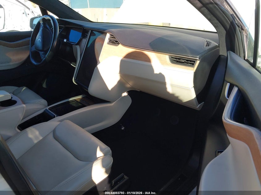 2021 Tesla Model x