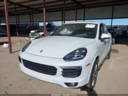 
										2017 Porsche Cayenne full									