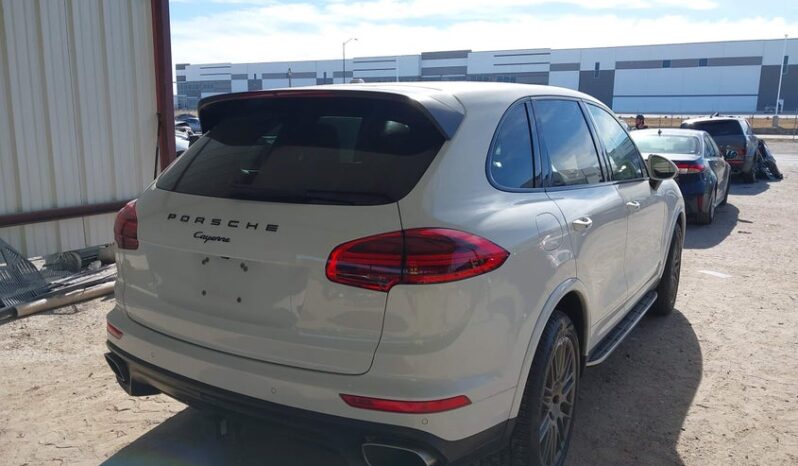 
								2017 Porsche Cayenne full									