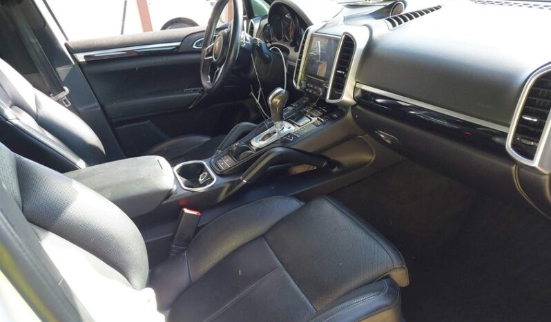 
								2017 Porsche Cayenne full									