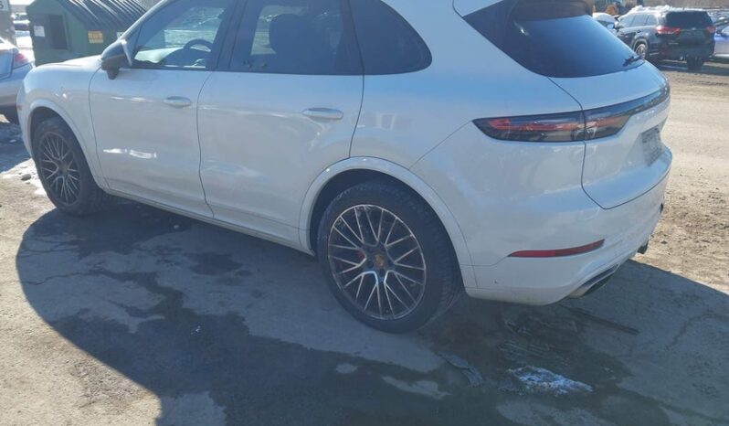 
								2021 Porsche Cayenne full									
