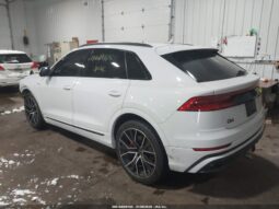 
										2021 Audi Q8 full									