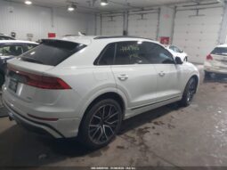 
										2021 Audi Q8 full									