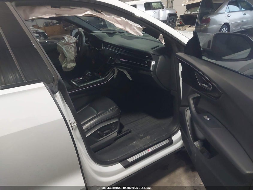 2021 Audi Q8
