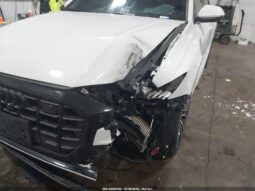 
										2021 Audi Q8 full									