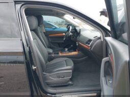 
										2021 Audi Q5 full									