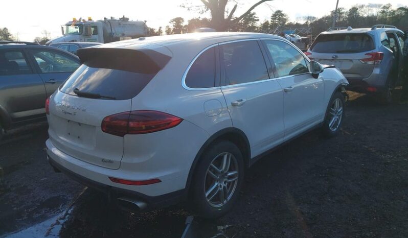 
								2016 Porsche Cayenne full									