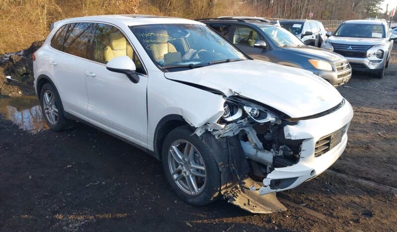 
								2016 Porsche Cayenne full									