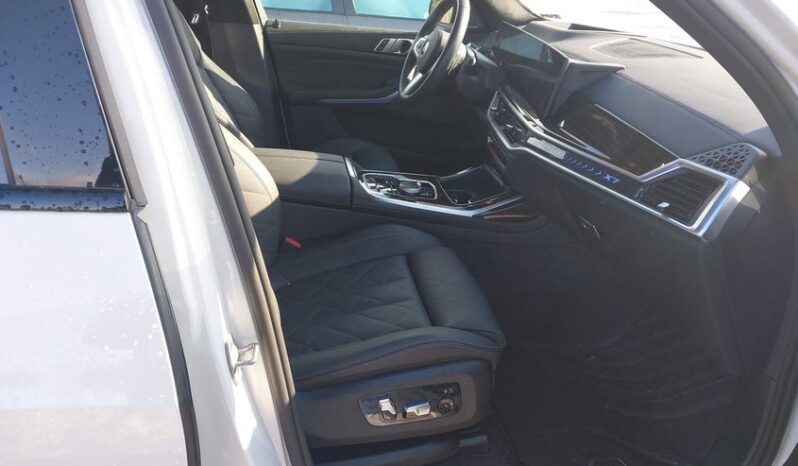 
								2025 BMW X7 full									