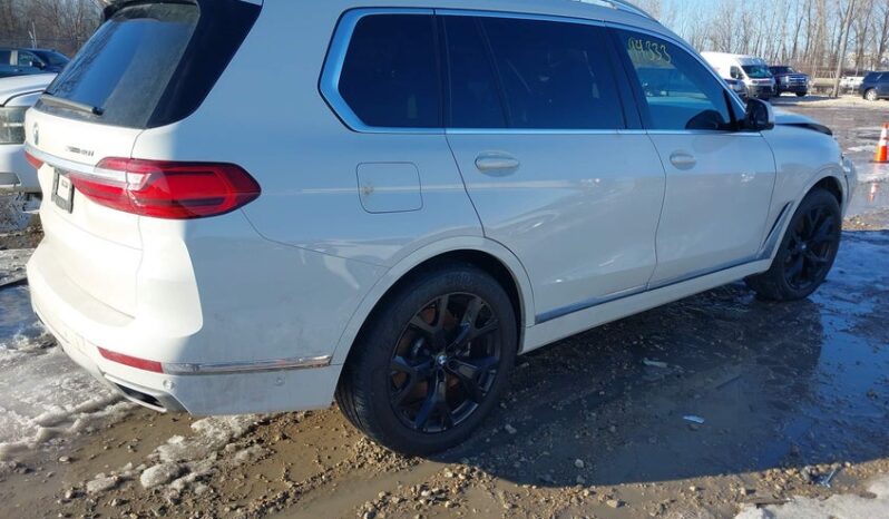 
								2022 BMW X7 full									