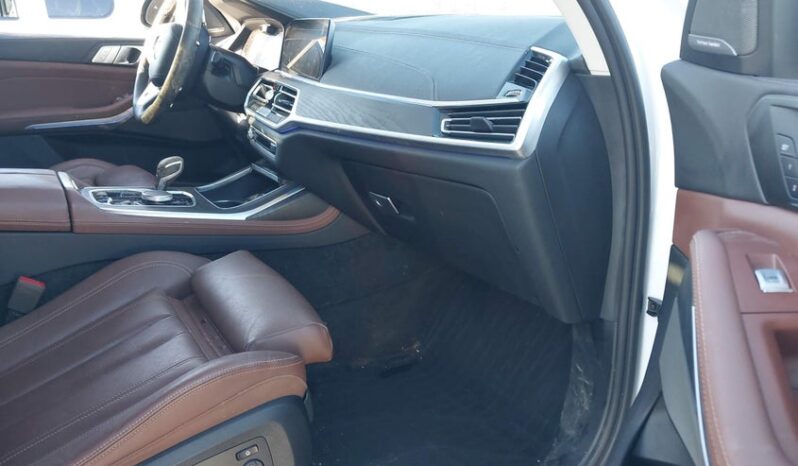 
								2022 BMW X7 full									