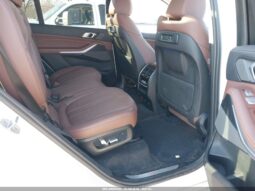 
										2022 BMW X7 full									