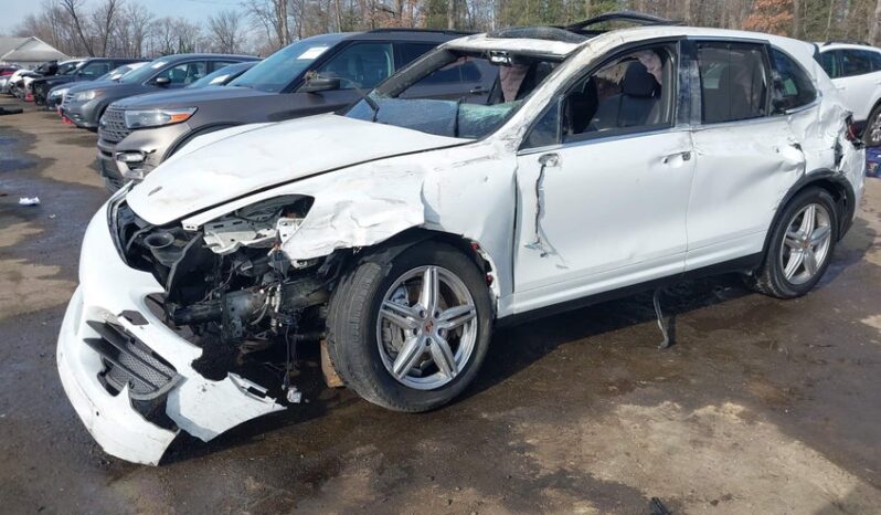 
								2014 Porsche Cayenne full									