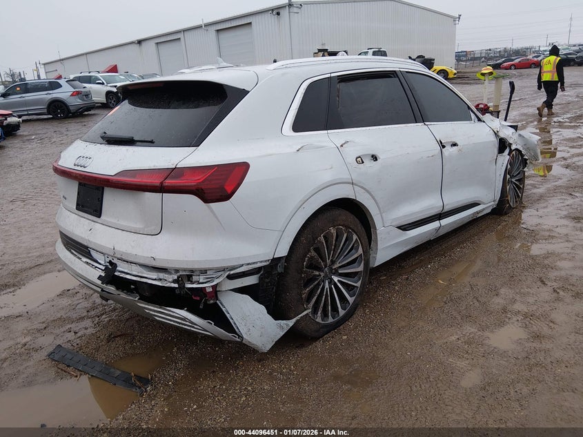 2019 Audi E-tron