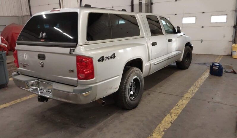 
								2006 Dodge Dakota full									