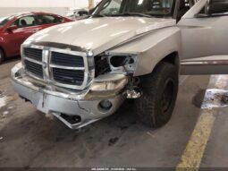
										2006 Dodge Dakota full									