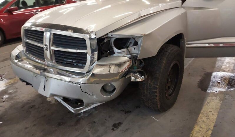 
								2006 Dodge Dakota full									