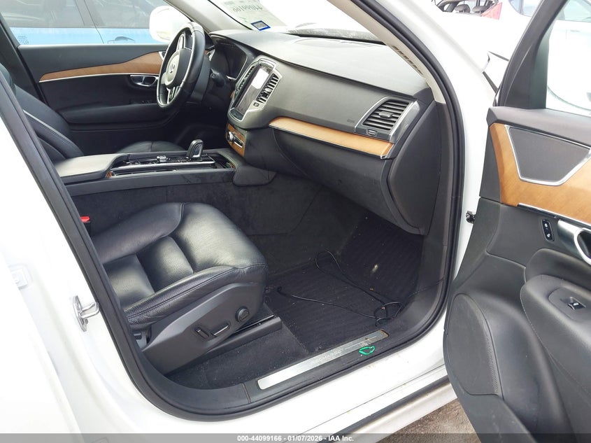 2021 Volvo Xc90
