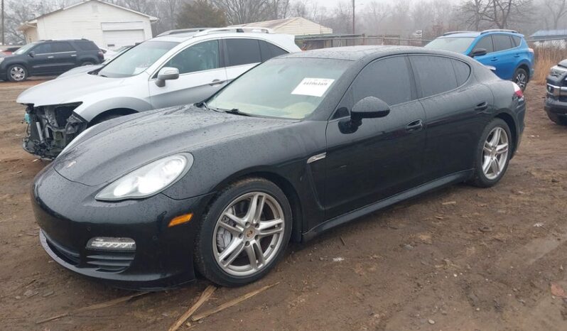 
								2012 Porsche Panamera full									