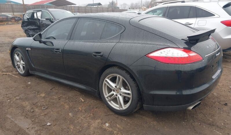 
								2012 Porsche Panamera full									