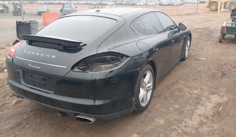 
								2012 Porsche Panamera full									