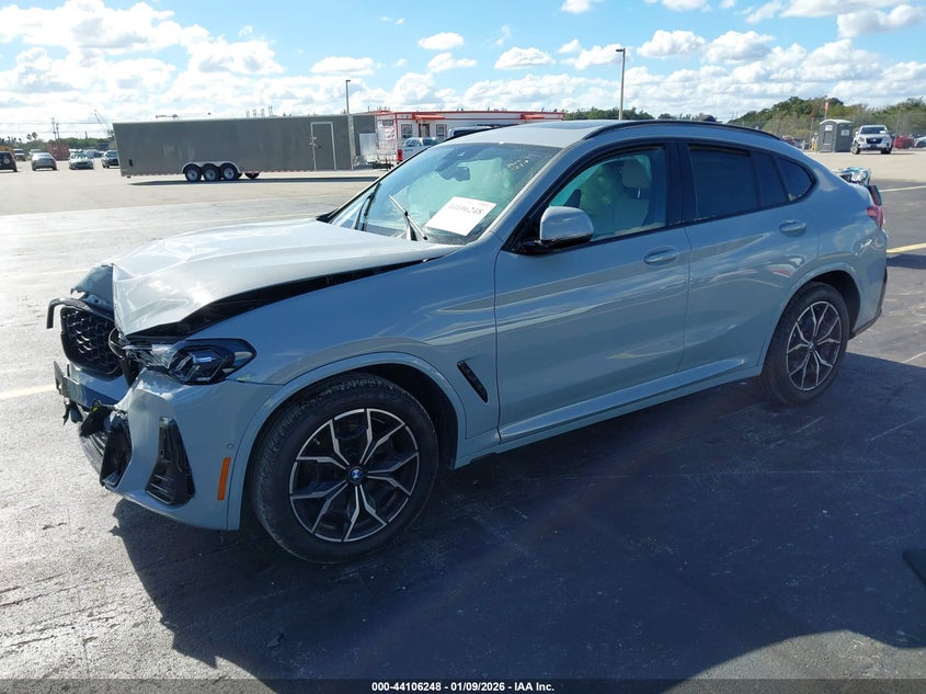2025 BMW X4