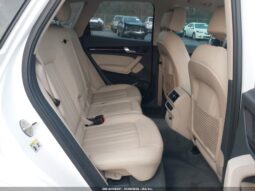 
										2019 Audi Q5 full									