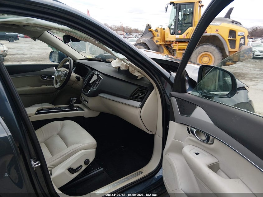 2021 Volvo Xc90