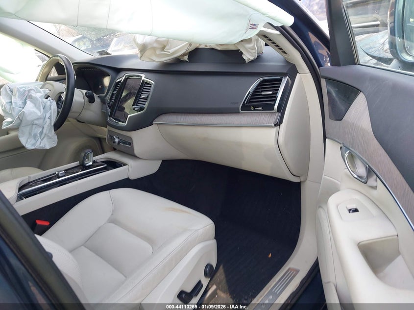 2023 Volvo Xc90