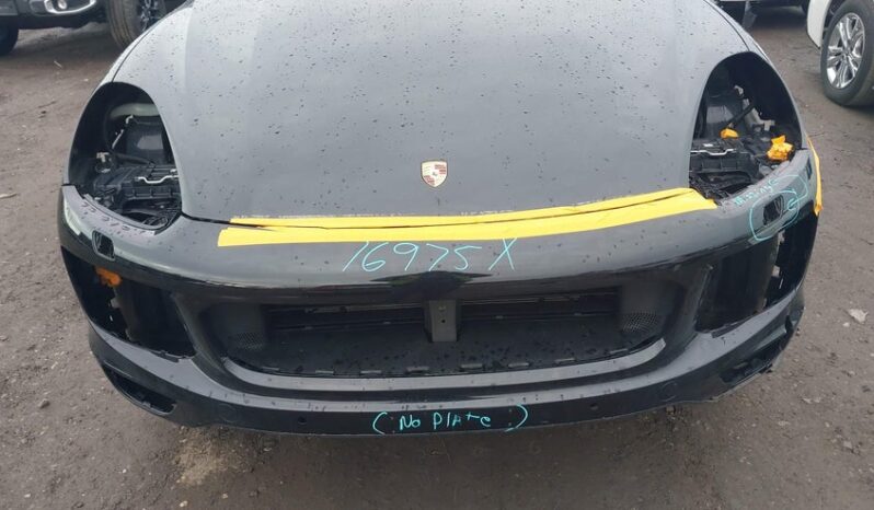 
								2017 Porsche Cayenne full									