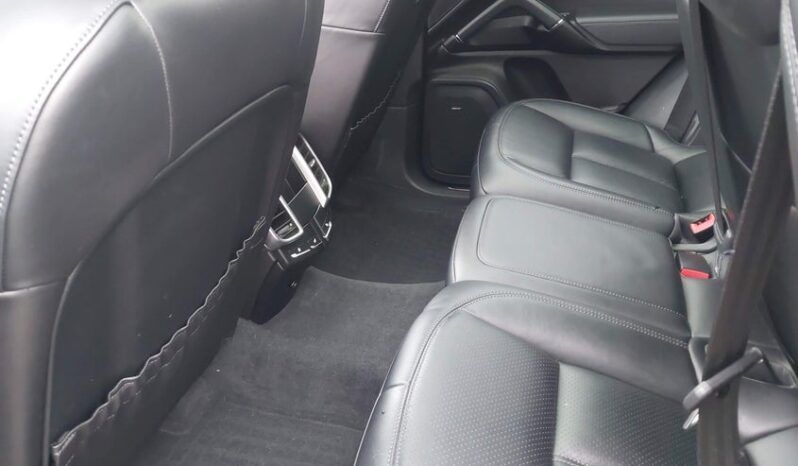 
								2017 Porsche Cayenne full									