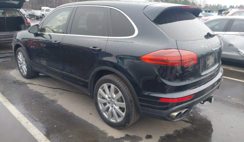 
								2015 Porsche Cayenne full									