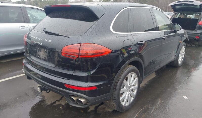 
								2015 Porsche Cayenne full									