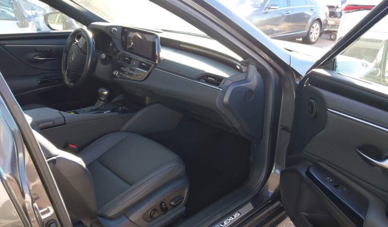 
								2025 Lexus Es 350 full									