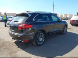 
										2014 Porsche Cayenne full									
