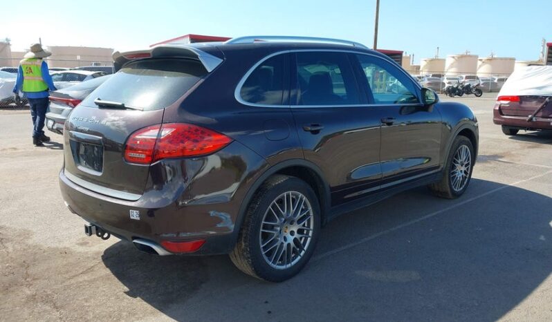 
								2014 Porsche Cayenne full									