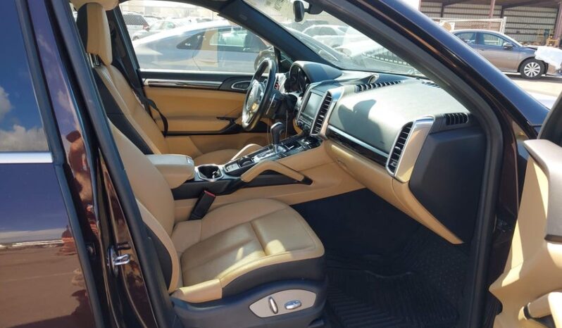 
								2014 Porsche Cayenne full									