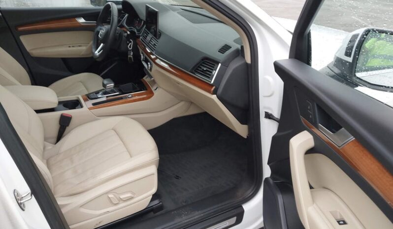 
								2023 Audi Q5 full									