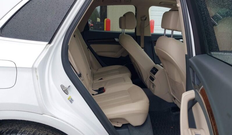 
								2018 Audi Q5 full									