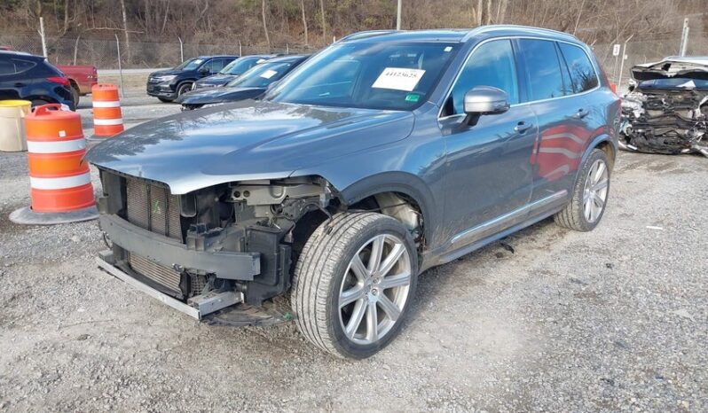 
								2017 Volvo Xc90 full									