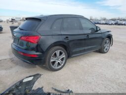 
										2020 Audi Q5 full									