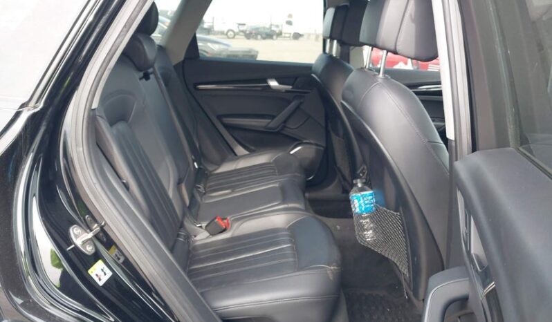
								2020 Audi Q5 full									